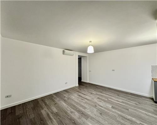 Apartament 4 camere pentru birouri sau rezidential, Albert Ploiesti