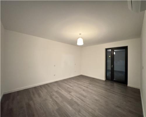 Apartament 4 camere pentru birouri sau rezidential, Albert Ploiesti