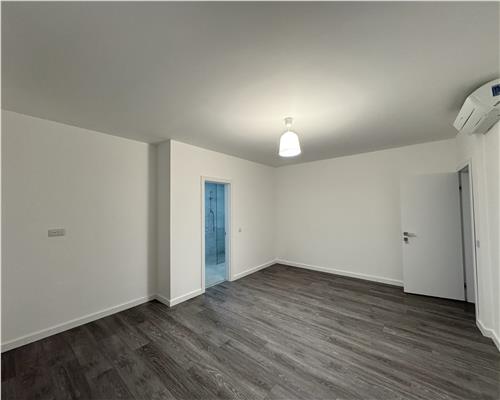 Apartament 4 camere pentru birouri sau rezidential, Albert Ploiesti