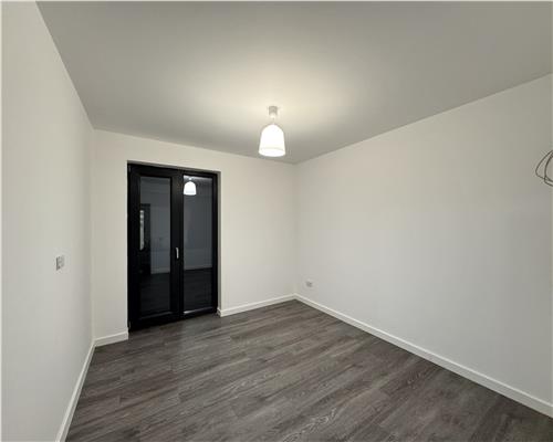 Apartament 4 camere pentru birouri sau rezidential, Albert Ploiesti