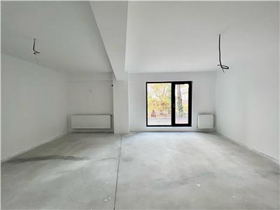 Apartament 3 camere de lux, curte, Bulevardul Independentei, Ploiesti