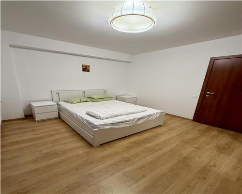 Apartament 3 camere, parcare proprie, Ploie?ti, Romana Residence