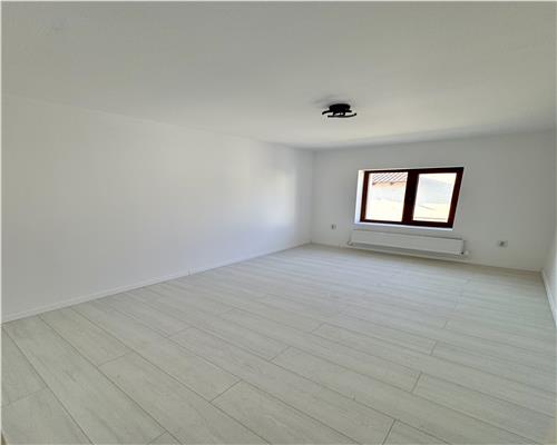 Vanzare casa 4 camere, in Strejnicu, la 5 minute de Ploiesti
