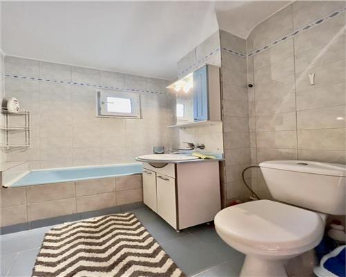 Apartament 4 camere, centrala termica, Cantacuzino, Ploiesti