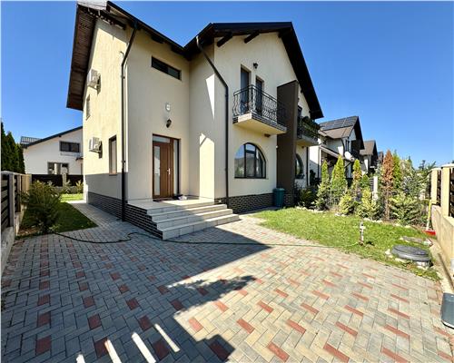 Vila tip duplex, P+1E, 3 camere, situata in cartier select, Paulesti