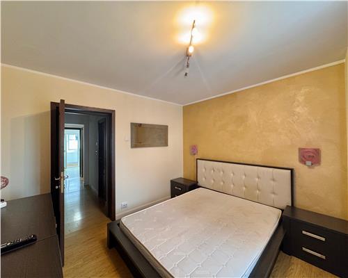 Apartament 3 camere, centrala termica, zona ultracentral, Ploiesti