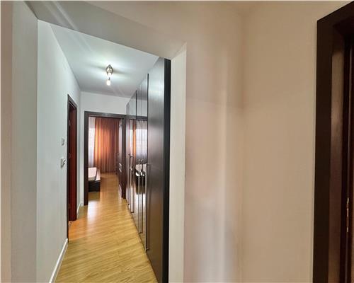 Apartament 3 camere, centrala termica, zona ultracentral, Ploiesti