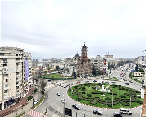 Garsoniera spatioasa cu terasa 20 mp, ultracentral Catedrala, Ploiesti