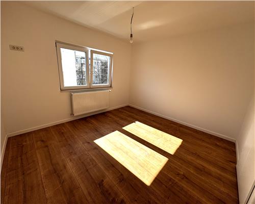Vanzare apartament 3 camere, complet renovat, PLoiesti, Eroilor, Cioceanu