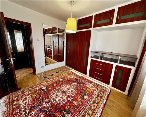 Inchiriere apartament 2 camere, in Poiesti, zona Sud