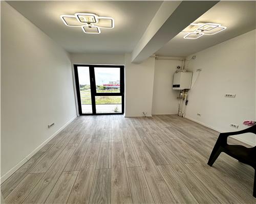 Inchiriere spatiu birou, 4 camere, bloc nou, Ploiesti, 9 Mai