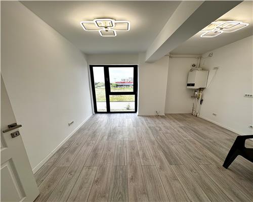 Inchiriere spatiu birou, 4 camere, bloc nou, Ploiesti, 9 Mai