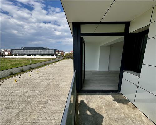 Inchiriere spatiu birou, 4 camere, bloc nou, Ploiesti, 9 Mai