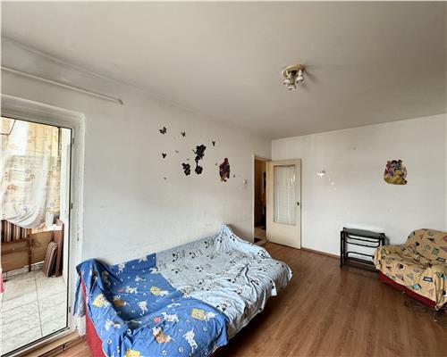 Apartament 2 camere, decomandat, zona Domnisori 9 Mai Ploiesti
