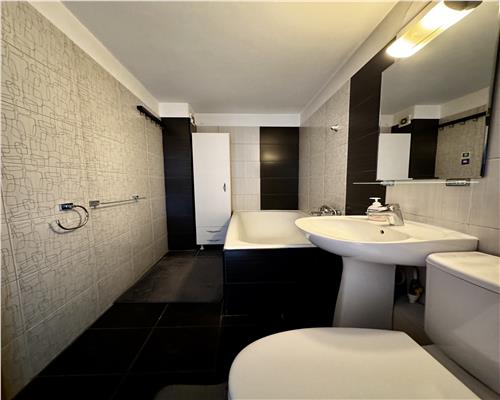 Vanzare apartament 2 camere, in Ploiesti, zona Cantacuzino stradal