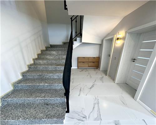 Vila 4 camere la prima inchiriere, in Paulesti, Prahova