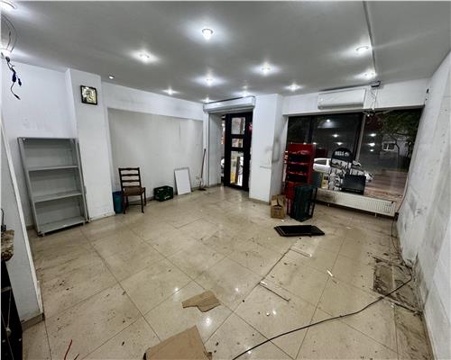 Vanzare spatiu comercial stradal, parter, IN Ploiesti, zona Republicii