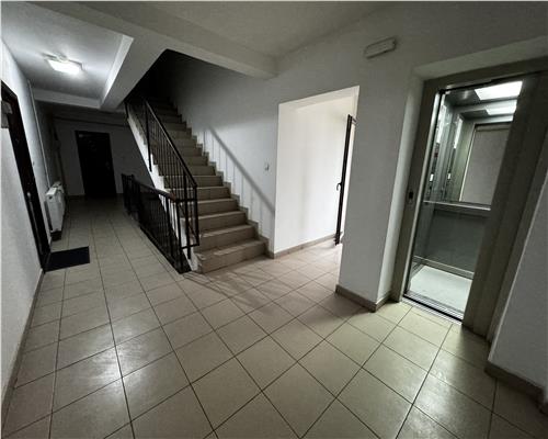 Inchiriere garsoniera, moderna, in Ploiesti, zona Marasesti/ Gara de Vest