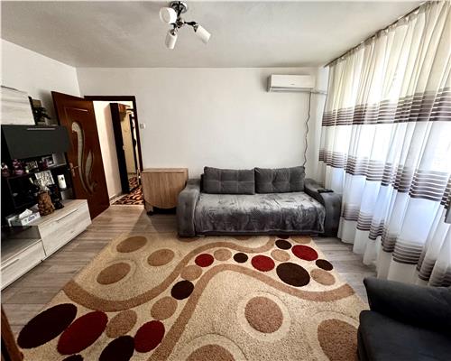 Vanzare apartament 2 camere, Ploiesti, Malu Rosu