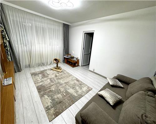 Vanzare apartament 2 camere, confort 2,  in Ploiesti, zona Vest  Lamaita
