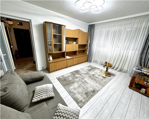Vanzare apartament 2 camere, confort 2,  in Ploiesti, zona Vest  Lamaita
