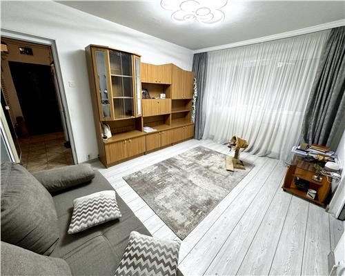 Vanzare apartament 2 camere, confort 2,  in Ploiesti, zona Vest  Lamaita