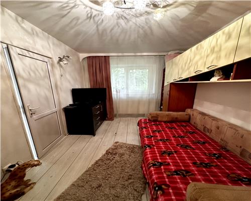 Vanzare apartament 2 camere, confort 2,  in Ploiesti, zona Vest  Lamaita