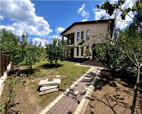 Inchiriere vila 5 camere, in Chitorani Bucov, la 10 minute de Ploiesti