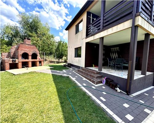 Vanzare vila 5 camere, in Chitorani Bucov, la 10 minute de Ploiesti