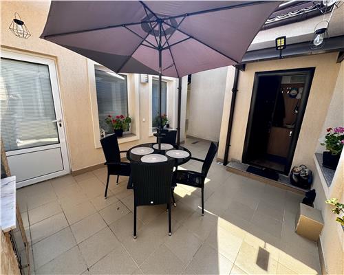 Vanzare casa 5 camere, in Ploiesti, zona Bobalna