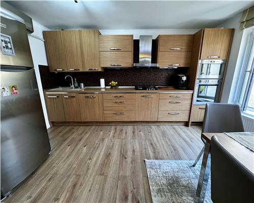Vanzare casa 5 camere, in Ploiesti, zona Bobalna