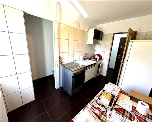 Vanzare apartament 2 camere, confort 1A, in Ploiesti, Cantacuzino