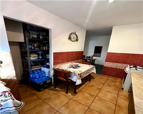 Vanzare apartament 2 camere, bloc de beton, Ploiesti, zona Nord
