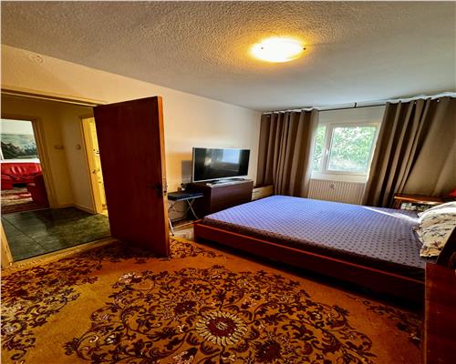 Vanzare apartament 2 camere, bloc de beton, Ploiesti, zona Nord