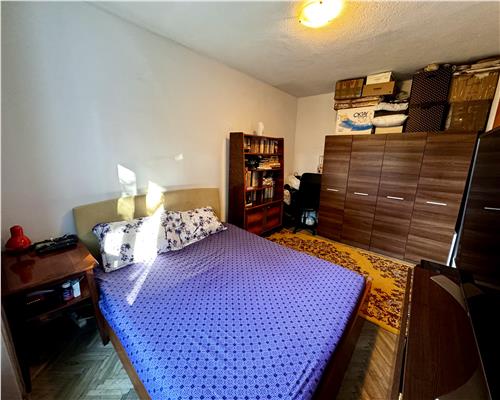 Vanzare apartament 2 camere, bloc de beton, Ploiesti, zona Nord