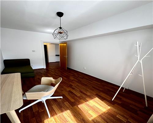 Inchiriere apartament 3 camere, in Ploiesti, zona Ion Maiorescu