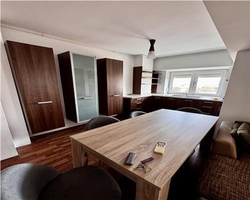 Inchiriere apartament 3 camere, in Ploiesti, zona Ion Maiorescu