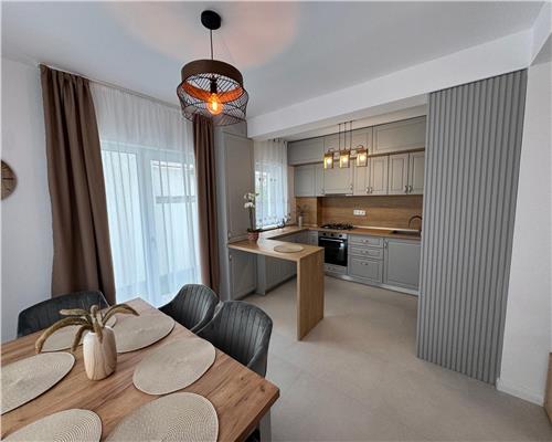 Vanzare casa 4 camere, constructie noua, in Ploiesti, zona Stadionului Ilie Oana