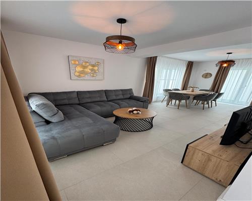 Vanzare casa 4 camere, constructie noua, in Ploiesti, zona Stadionului Ilie Oana