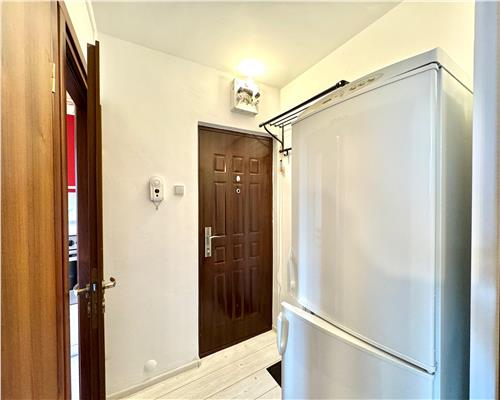 Apartament 2 camere semidecomandat zona Nord  Ploiesti
