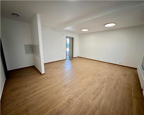 Inchiriere 2 cladiri pentru birouri clasa A, parcare proprie, Ploiesti, zona Sud
