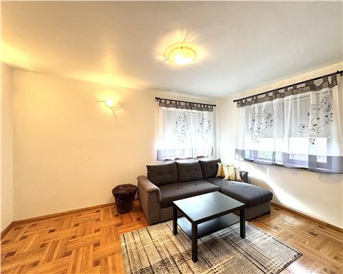 Ansamblu 2 case, 6 camere, garaj, Marasesti Ploiesti