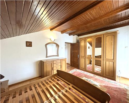 Ansamblu 2 case, 6 camere, garaj, Marasesti Ploiesti
