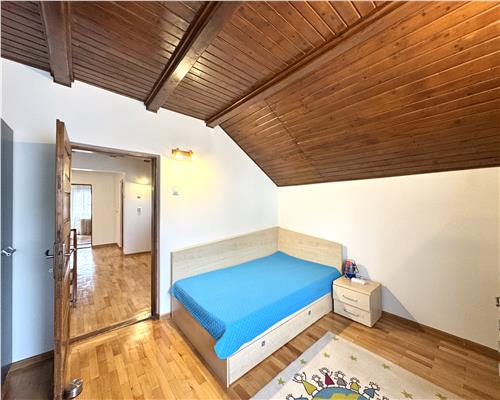 Ansamblu 2 case, 6 camere, garaj, Marasesti Ploiesti