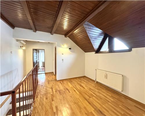 Ansamblu 2 case, 6 camere, garaj, Marasesti Ploiesti