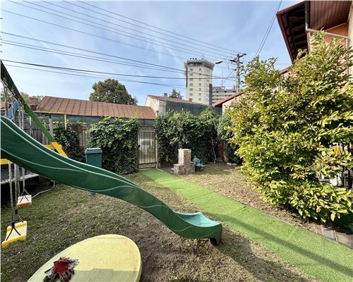 Casa 4 camere, S+P+1E, ultracentral, Ploiesti