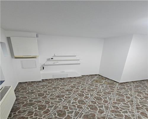 Inchiriere apartament 3 camere, transformat in spatiu comercial, Ploiesti, Mihai Bravu