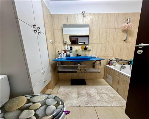 Vanzare penthouse 4 camere, 3 bai, in Ploiesti, zona Albert Evocasa