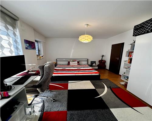 Vanzare penthouse 4 camere, 3 bai, in Ploiesti, zona Albert Evocasa