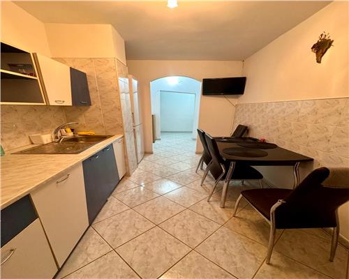 Inchiriere apartament 2 camere, modern, in Ploiesti, zona Vest.